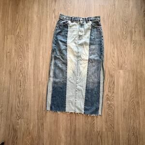 Denim mini skirt two toned